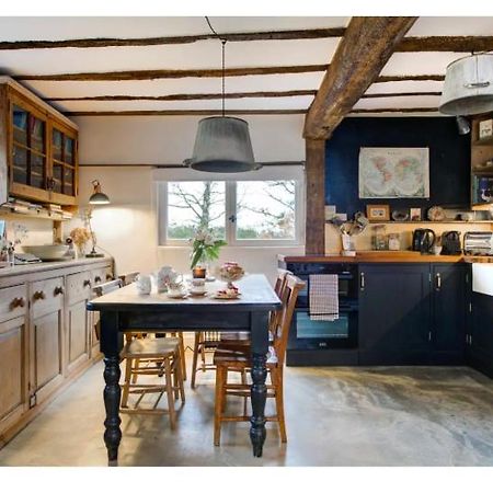 The Dairy, One Bedroom Cottage In A 15Th Century Farmhouse Parham Exteriér fotografie