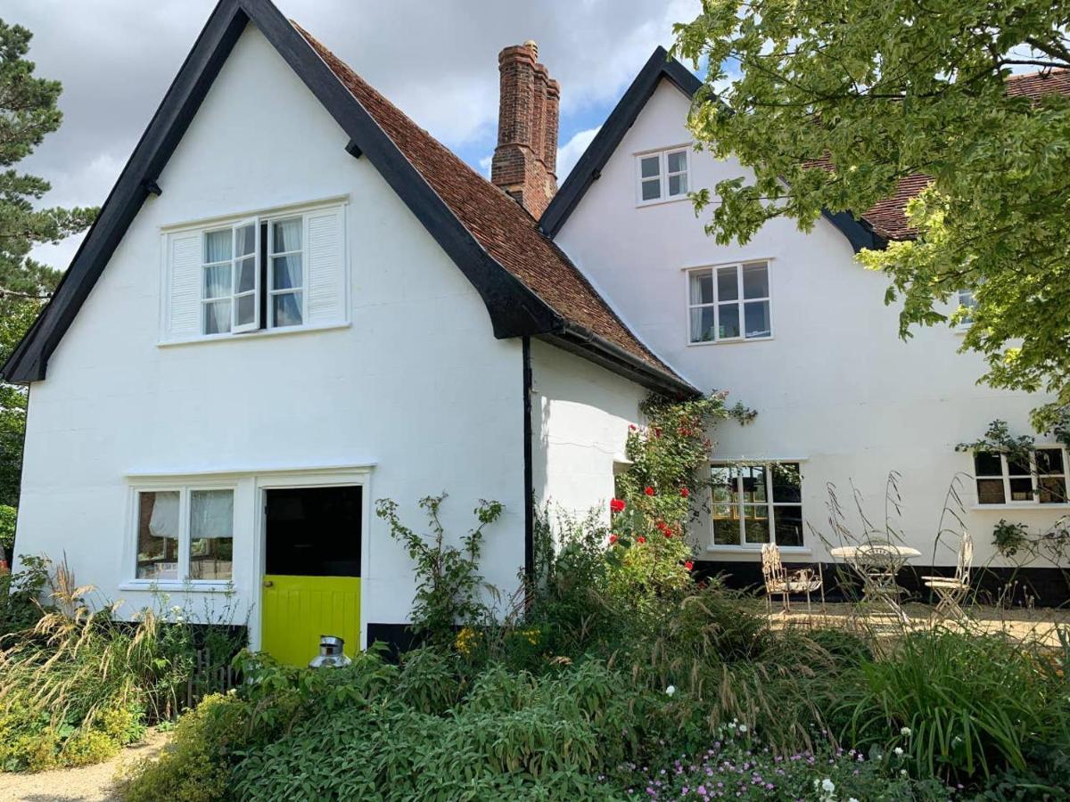 The Dairy, One Bedroom Cottage In A 15Th Century Farmhouse Parham Exteriér fotografie